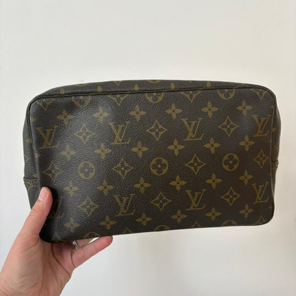 Trousse de toilette Louis Vuitton 28cm