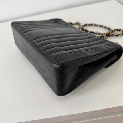 Sac Chanel Épaule Vintage Chevrons Noir