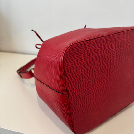 Sac Louis Vuitton Noé PM Épi Rouge