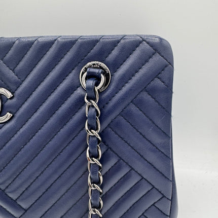 Sac Chanel Cabas Chevrons Bleu Marine