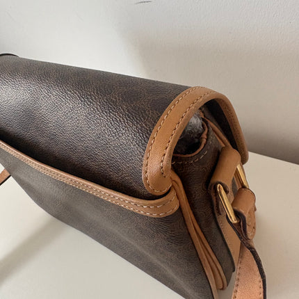 Sac Céline bandoulière toile Macadam