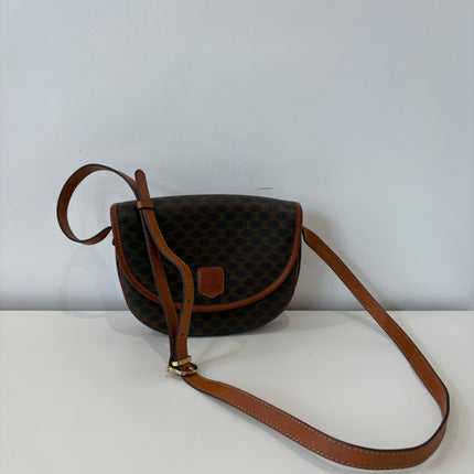 Sac Céline demie lune macadam