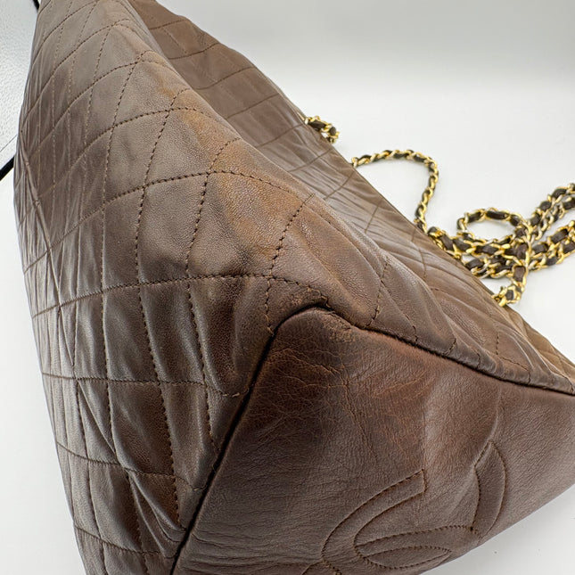 Sac shopping Chanel vintage chocolat