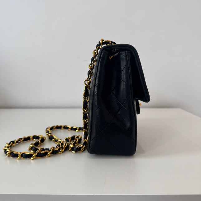 Sac Chanel Timeless Vintage Noir 20 cm