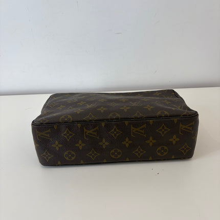 Trousse de toilette 28 Louis Vuitton