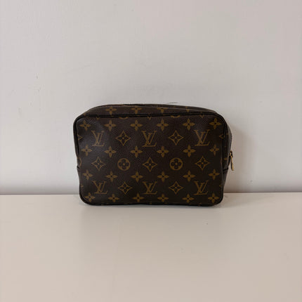 Trousse de toilette Louis Vuitton monogram 23cm