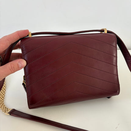 Sac Chanel chevrons bordeaux