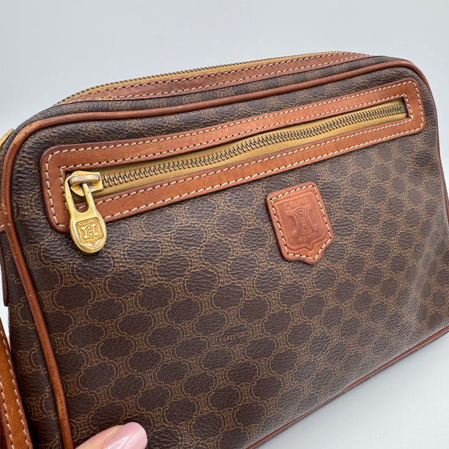 Pochette Céline vintage dragonne