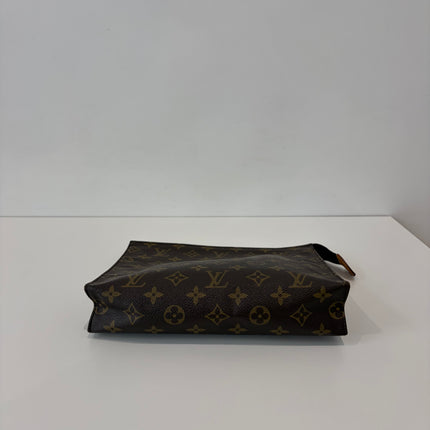 Poche Toilette Louis Vuitton Monogram 25