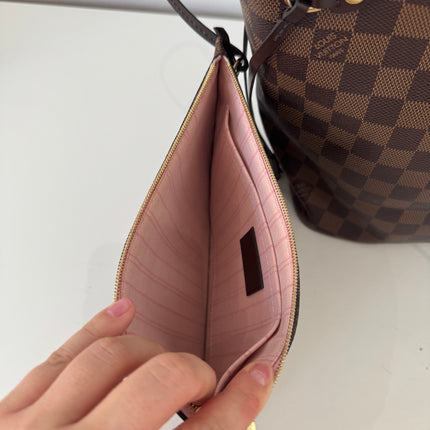 Sac Louis Vuitton Neverfull MM damier ébène