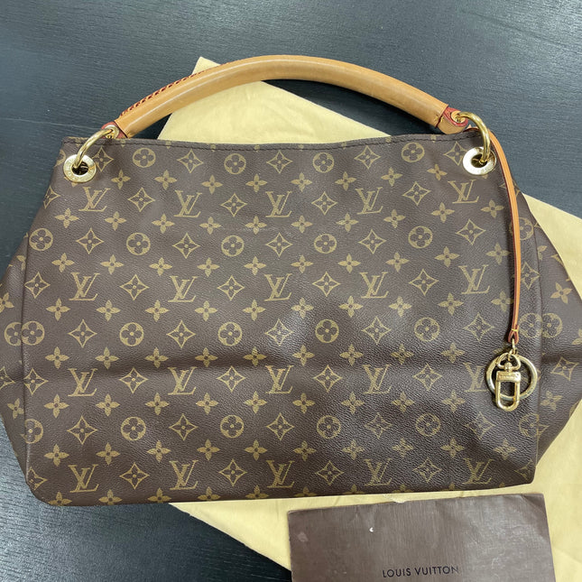 Sac Louis Vuitton Artsy MM
