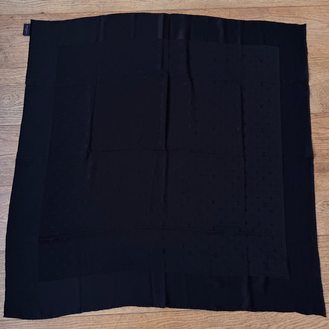 Carré de soie Louis Vuitton Noir Monogram