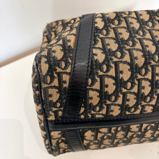 Sac Dior Bowling