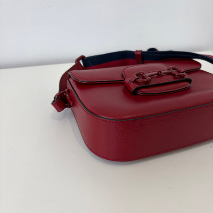 Sac Gucci Horsebit 1955 PM Cuir Rouge Éteint
