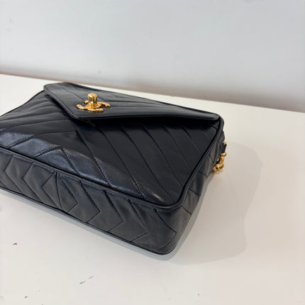 Sac Chanel Caméra Chevrons noir