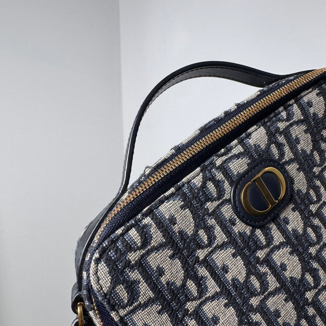 Sac Dior 30 montaigne Pouch