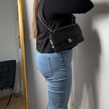 Sac Chanel Timeless vintage 25 cm noir