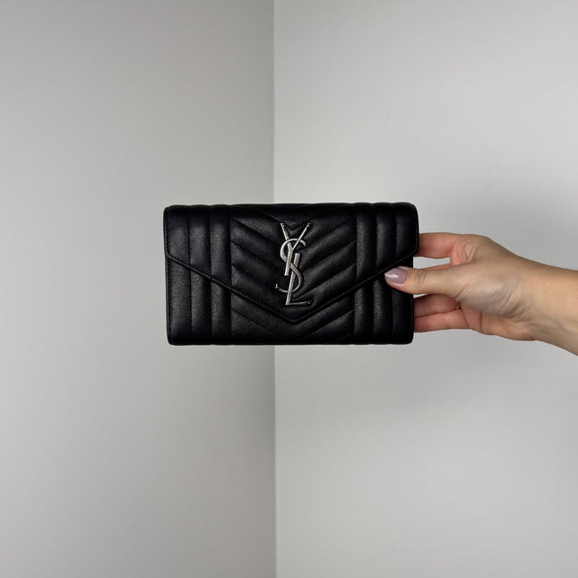 Portefeuille long Saint Laurent cassandre noir