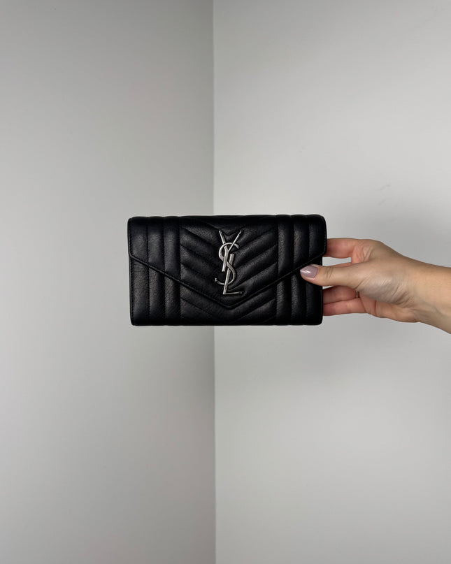 Portefeuille long Saint Laurent cassandre noir