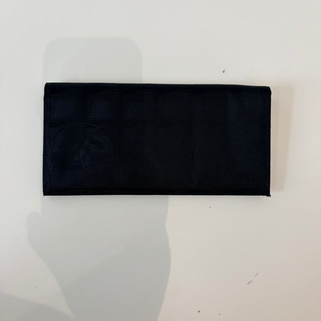 Portefeuille Chanel long en toile noir