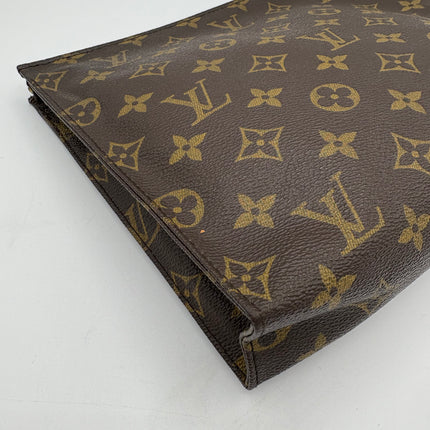 Poche Toilette Louis Vuitton