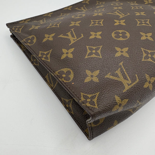 Poche Toilette Louis Vuitton