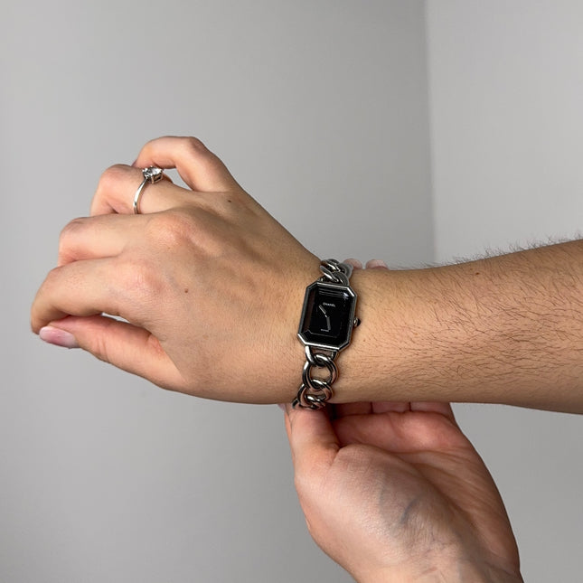 Montre Chanel Première chaîne Taille M