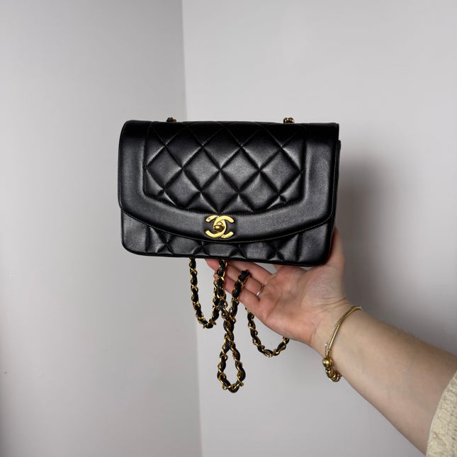 Sac Chanel Diana PM Noir