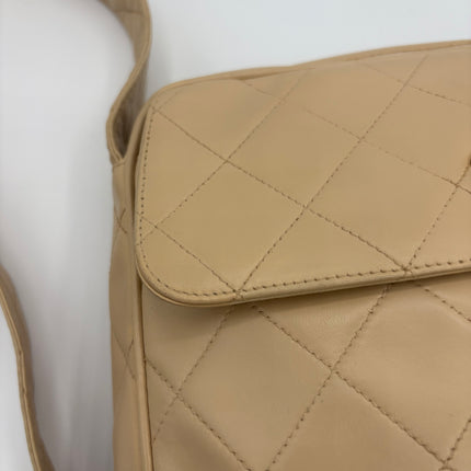 Sac Chanel caméra vintage beige