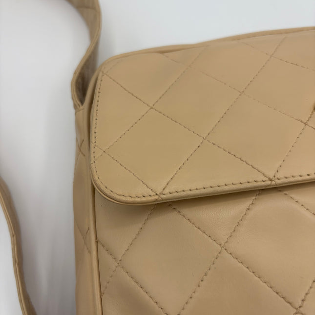 Sac Chanel caméra vintage beige
