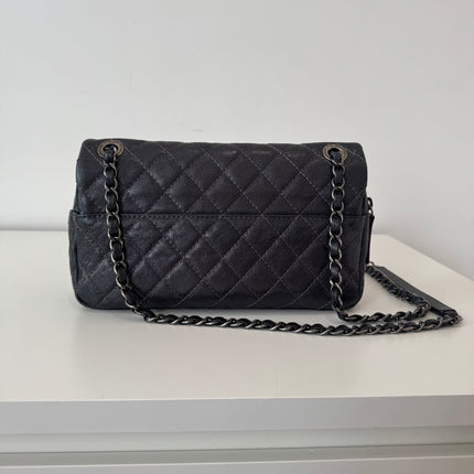 Sac Chanel single flap souple gris métallisé