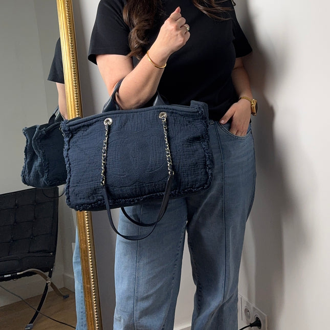 Cabas Chanel Deauville navy blue