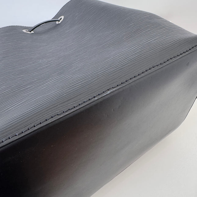 Sac Louis Vuitton Neo Noé Cuir Épi Noir