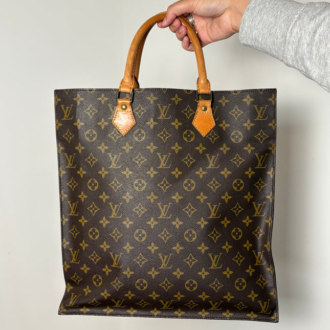 Sac Louis Vuitton plat
