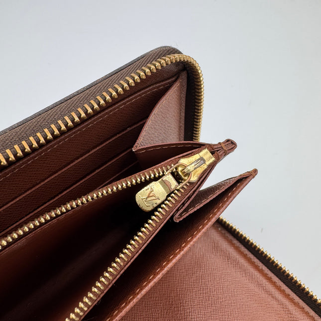 Portefeuille Louis Vuitton Zippy