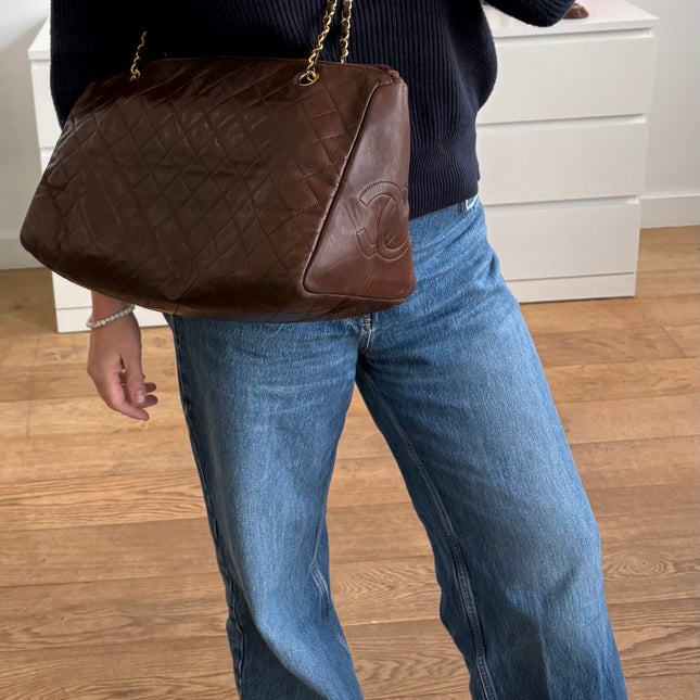 Sac shopping Chanel vintage chocolat