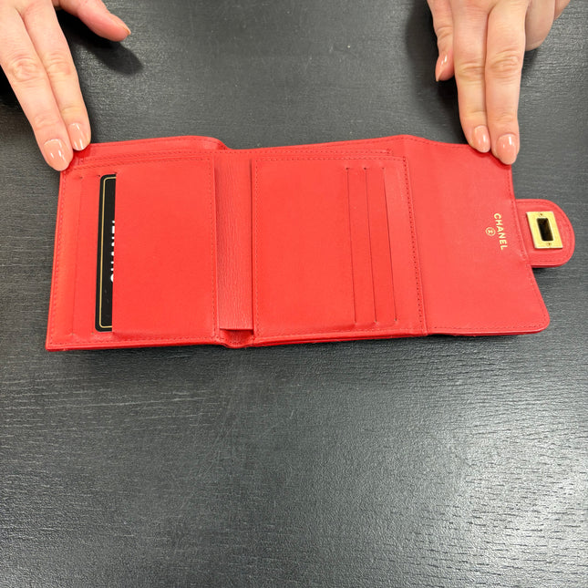 Portefeuille Chanel 2.55
