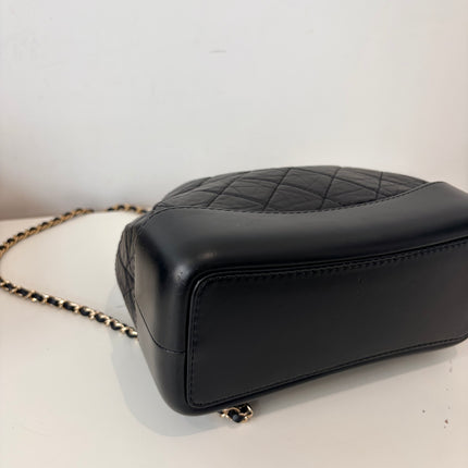 Sac à dos Chanel Gabrielle cuir noir