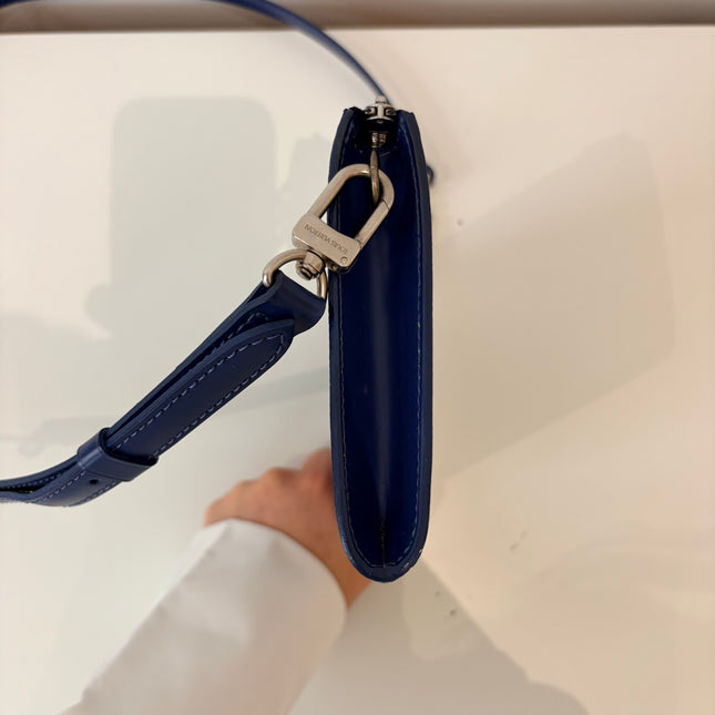 Pochette Accessoires Louis Vuitton Cuir Épi Marine