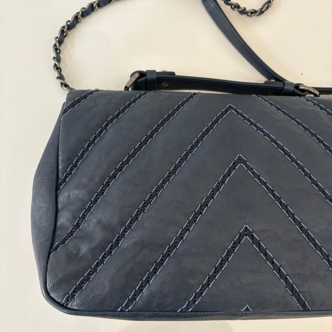 Sac Chanel Timeless chevrons bleus