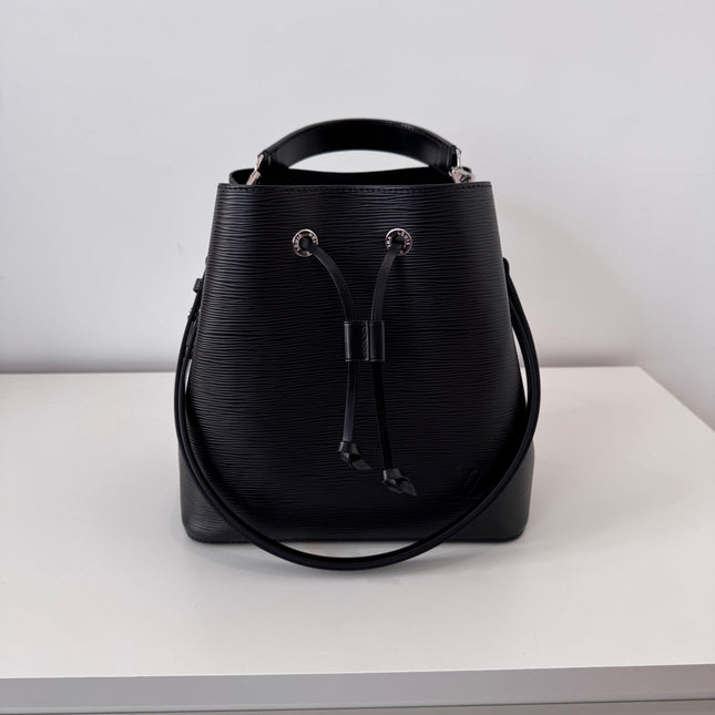 Sac Louis Vuitton Neo Noé Cuir Épi Noir