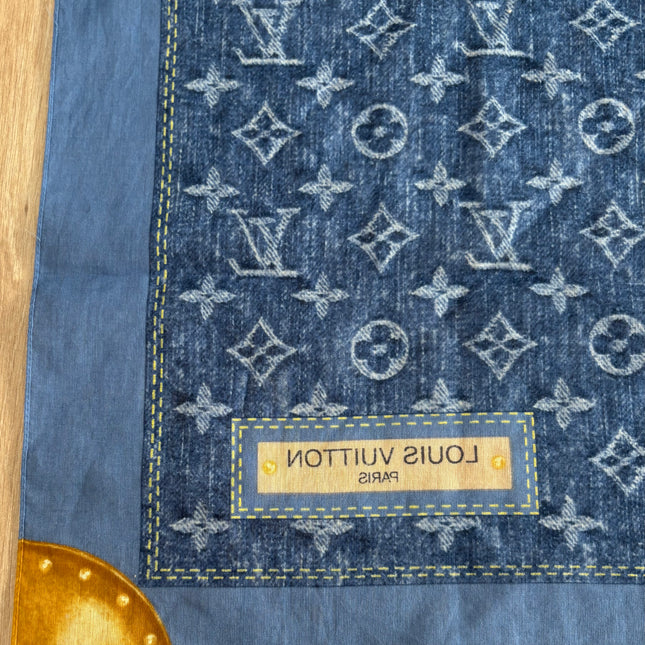 Carré Louis Vuitton 56cm
