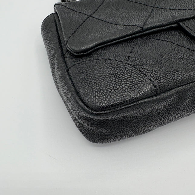 Sac Chanel Classic flap caviar