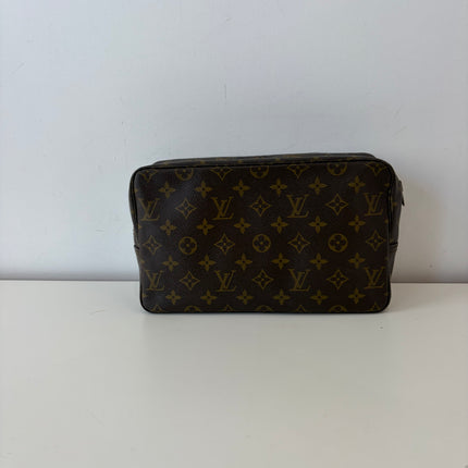 Trousse de toilette 28 Louis Vuitton