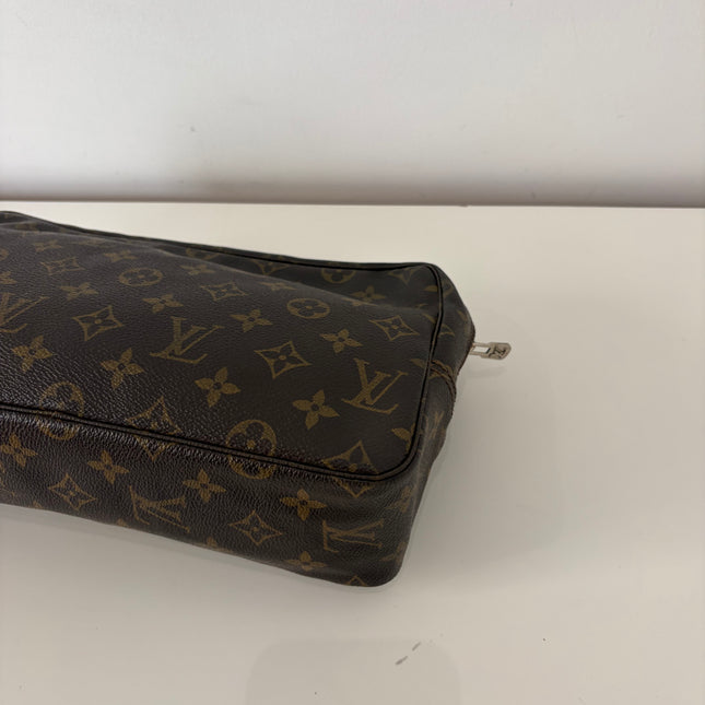 Trousse de toilette Louis Vuitton 28cm Monogram