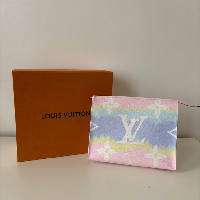 Poche de toilette Louis Vuitton édition limitée Escale 26