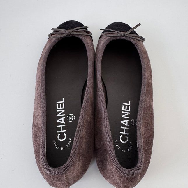 Ballerines Chanel T36 suède marron