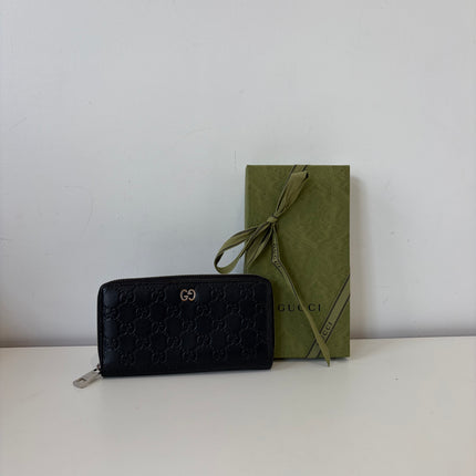 Portefeuille Gucci GG zippé cuir noir