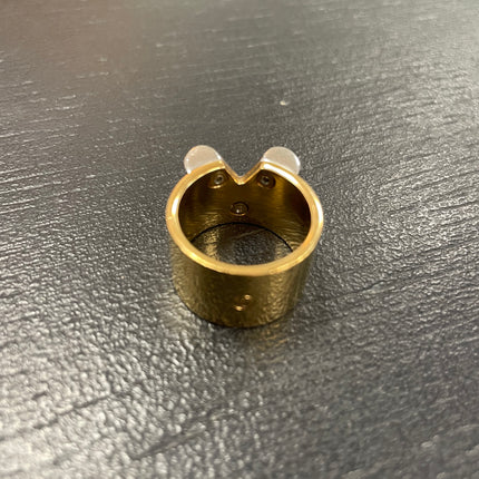 Bague Essential V bicolore Louis Vuitton T52