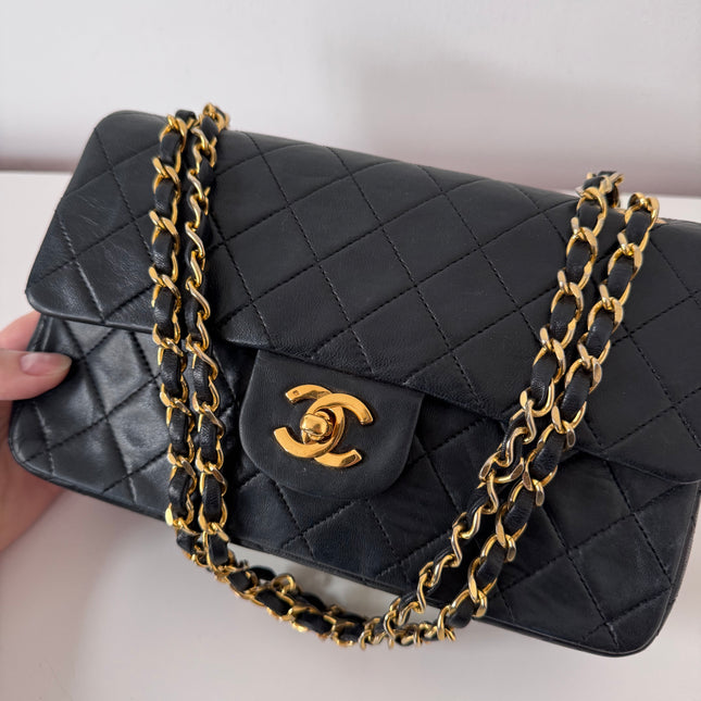 Sac Chanel Timeless 23cm Vintage noir